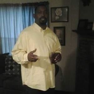 Meet your Posher, Gary gino